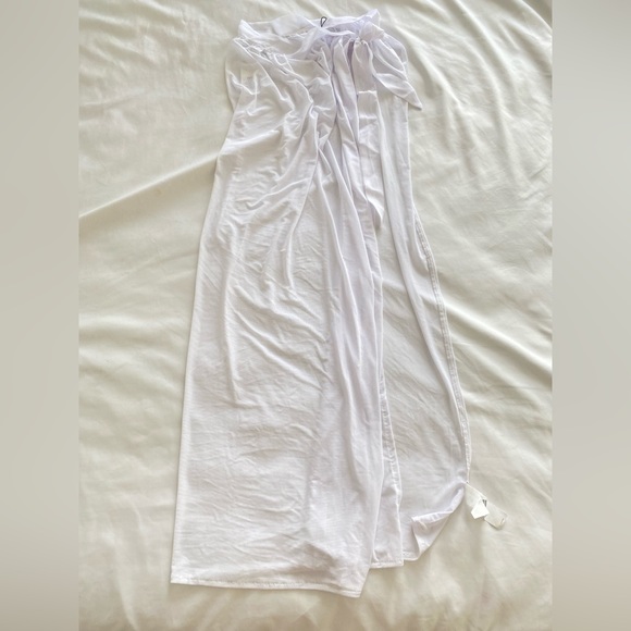 🛍️NEW BEACH COVER UP SIZE SMALL/MEDIUM - Picture 3 of 6